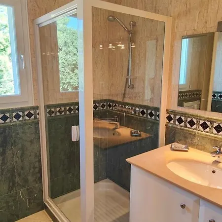 Charming House With Private Pool Saint-Raphael (Var)